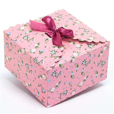 pretty boxes for gifts